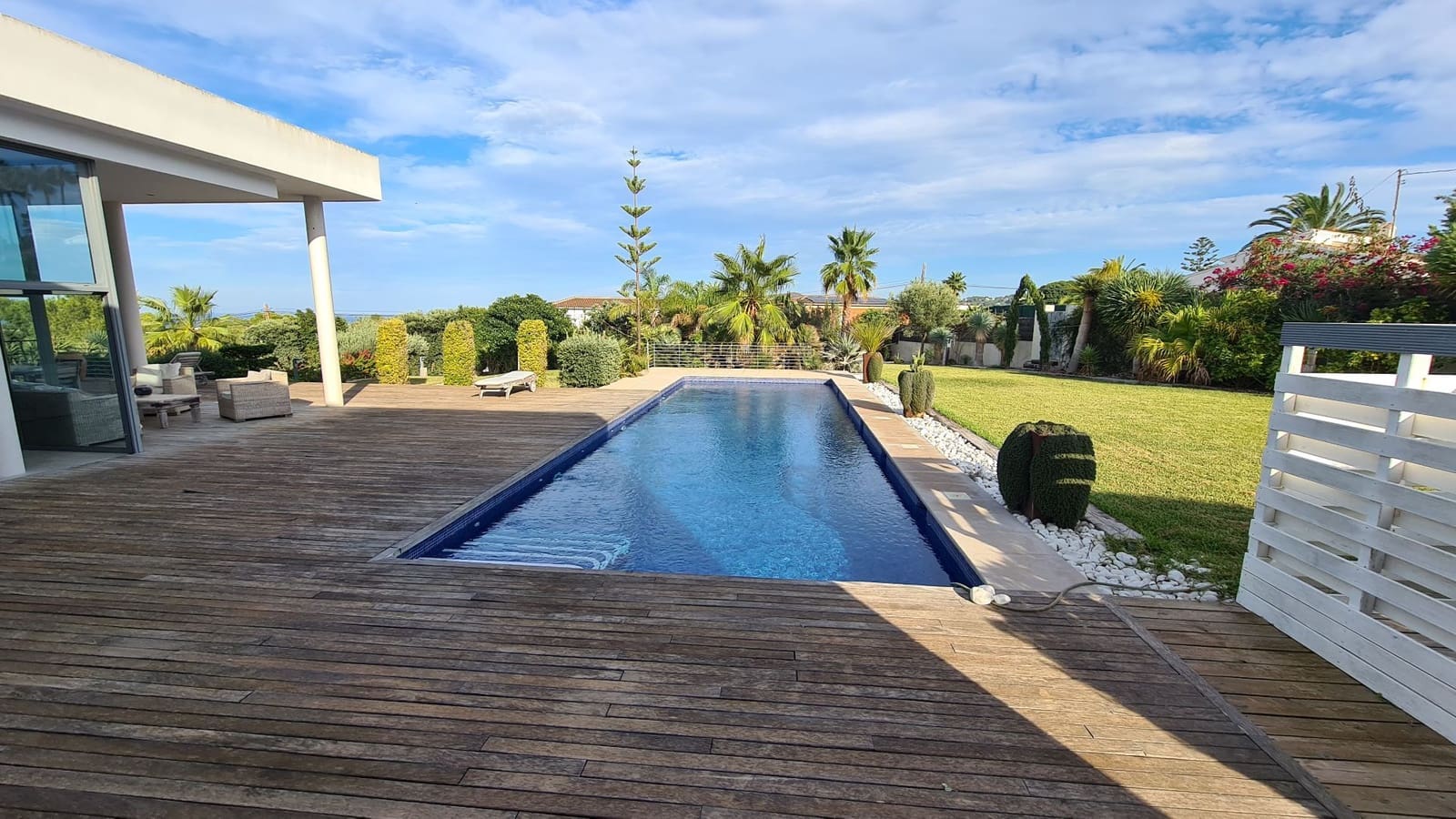 4 makuuhuone Huvila myytävänä paikassa Javea / Xabia mukana uima-altaan 
autotalli - 2 000 000 € (Ref: 9072095)