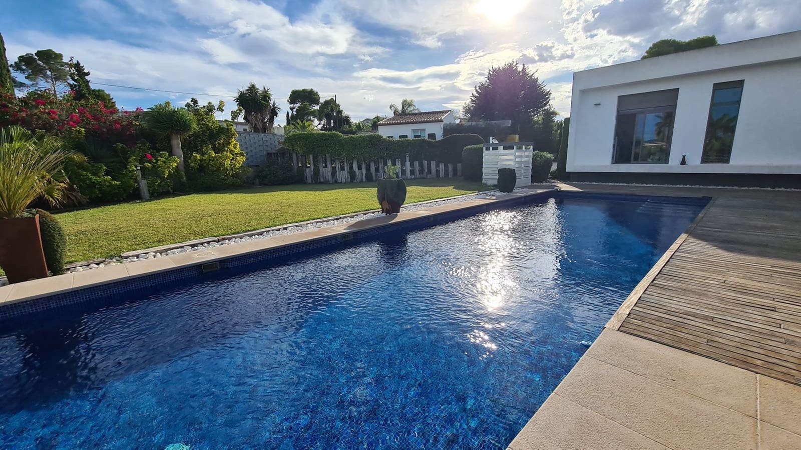 4 makuuhuone Huvila myytävänä paikassa Javea / Xabia mukana uima-altaan 
autotalli - 2 000 000 € (Ref: 9072095)