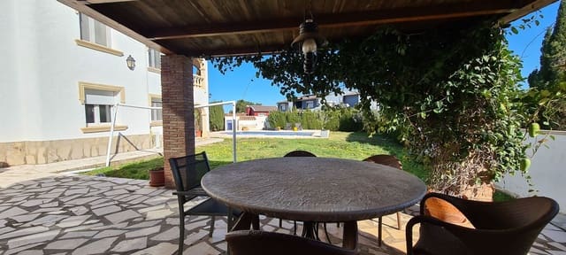 4 bedroom Villa for sale in Dénia with pool garage - € 799,000 (Ref: 9072108)