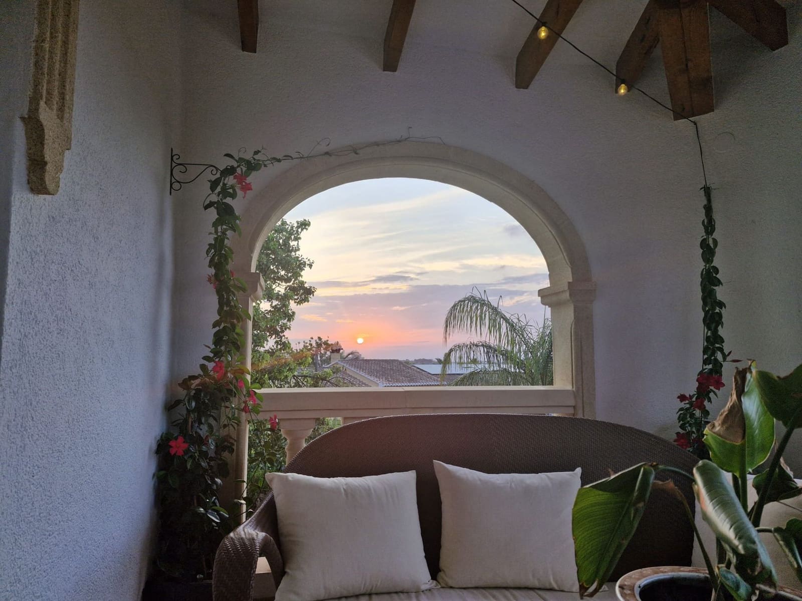 4 bedroom Villa for sale in Denia with pool garage - € 799,000 (Ref: 9072108)