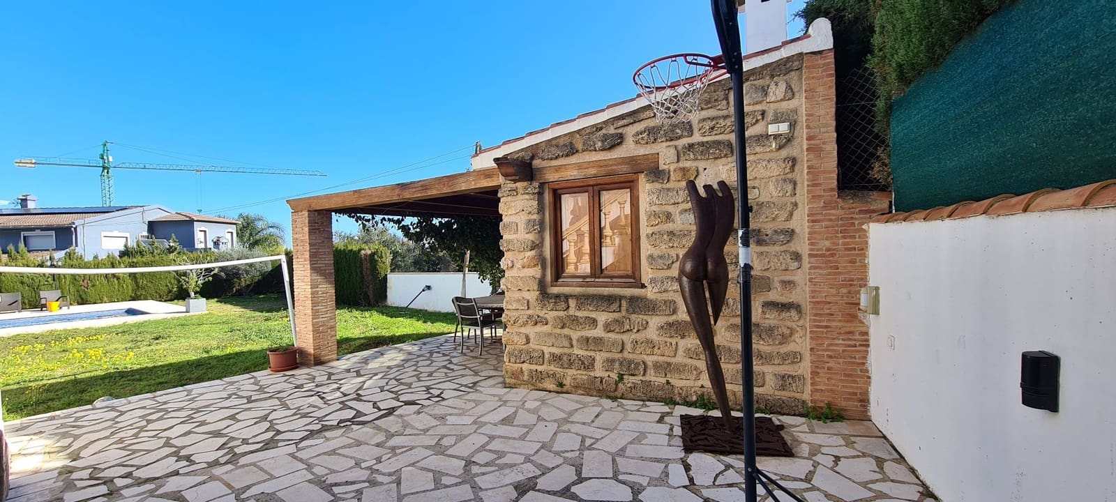 4 bedroom Villa for sale in Denia with pool garage - € 799,000 (Ref: 9072108)