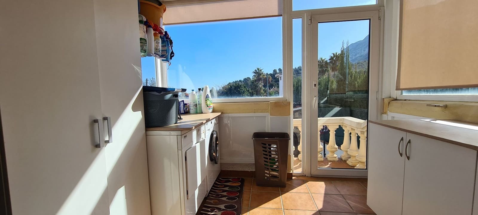 4 bedroom Villa for sale in Denia with pool garage - € 799,000 (Ref: 9072108)