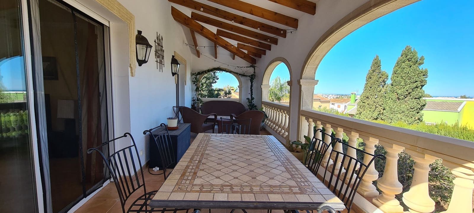 4 bedroom Villa for sale in Denia with pool garage - € 799,000 (Ref: 9072108)