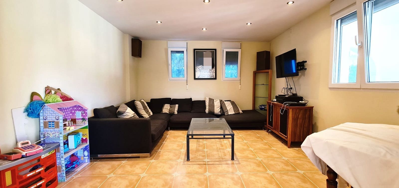 4 bedroom Villa for sale in Denia with pool garage - € 799,000 (Ref: 9072108)