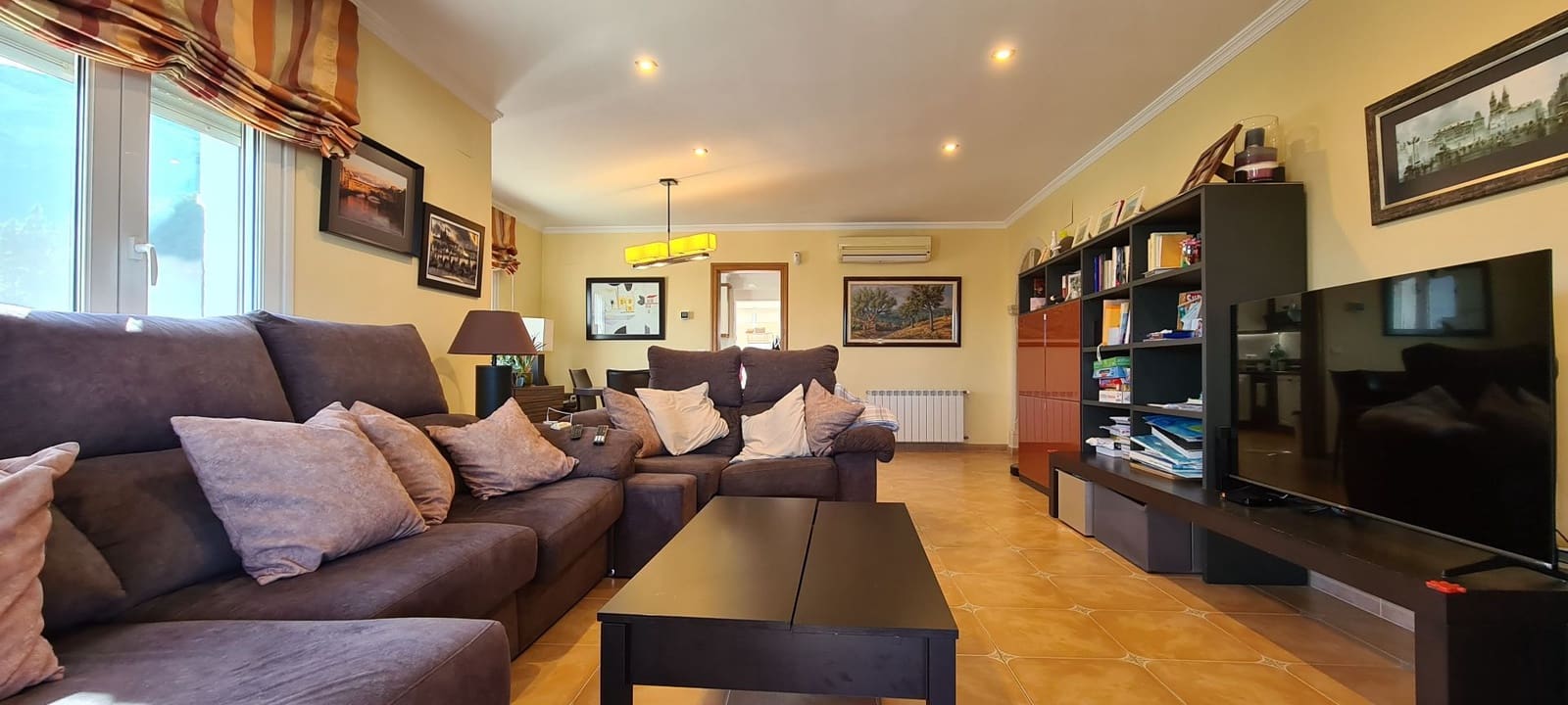 4 bedroom Villa for sale in Denia with pool garage - € 799,000 (Ref: 9072108)