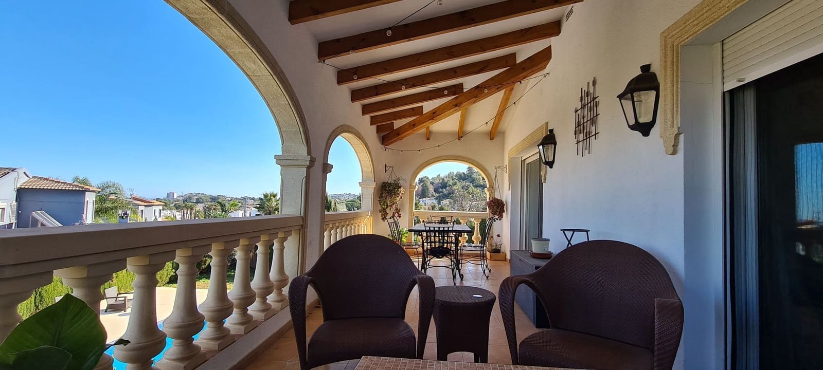 4 bedroom Villa for sale in Denia with pool garage - € 799,000 (Ref: 9072108)