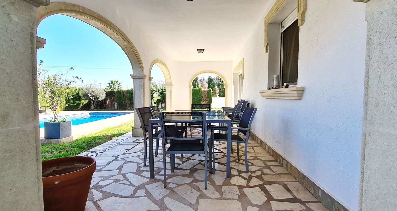 4 bedroom Villa for sale in Denia with pool garage - € 799,000 (Ref: 9072108)