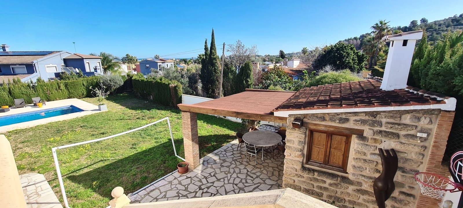 4 bedroom Villa for sale in Denia with pool garage - € 799,000 (Ref: 9072108)