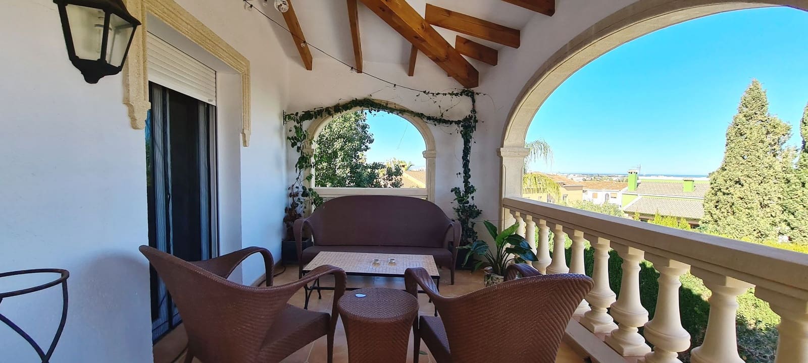 4 bedroom Villa for sale in Denia with pool garage - € 799,000 (Ref: 9072108)