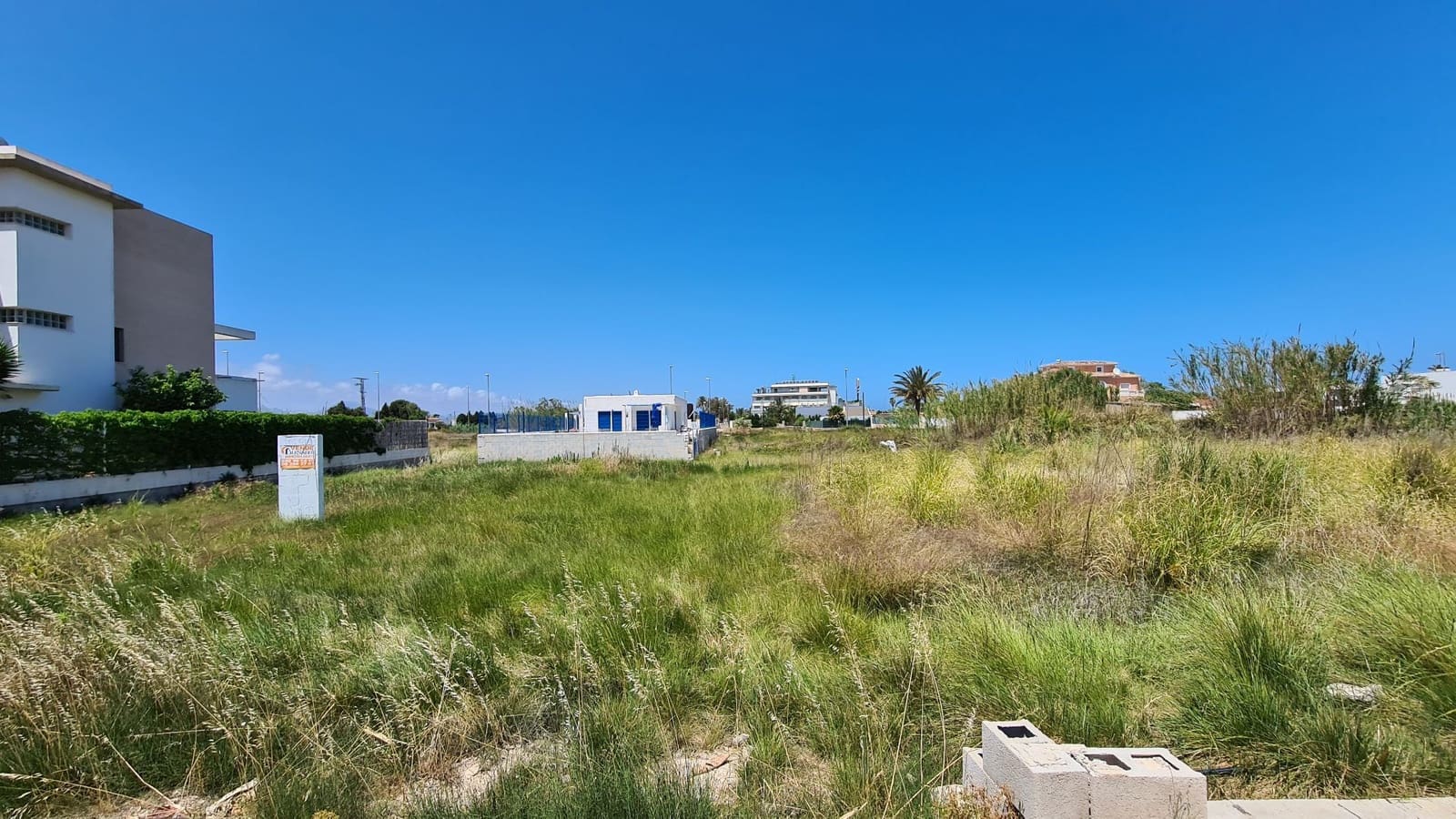 Mark till salu i Oliva - 170 000 € (Ref: 9072112)