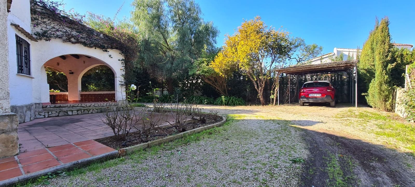 4 soveværelse Villa til salg i Els Poblets med garage - € 720.000 (Ref: 9072115)