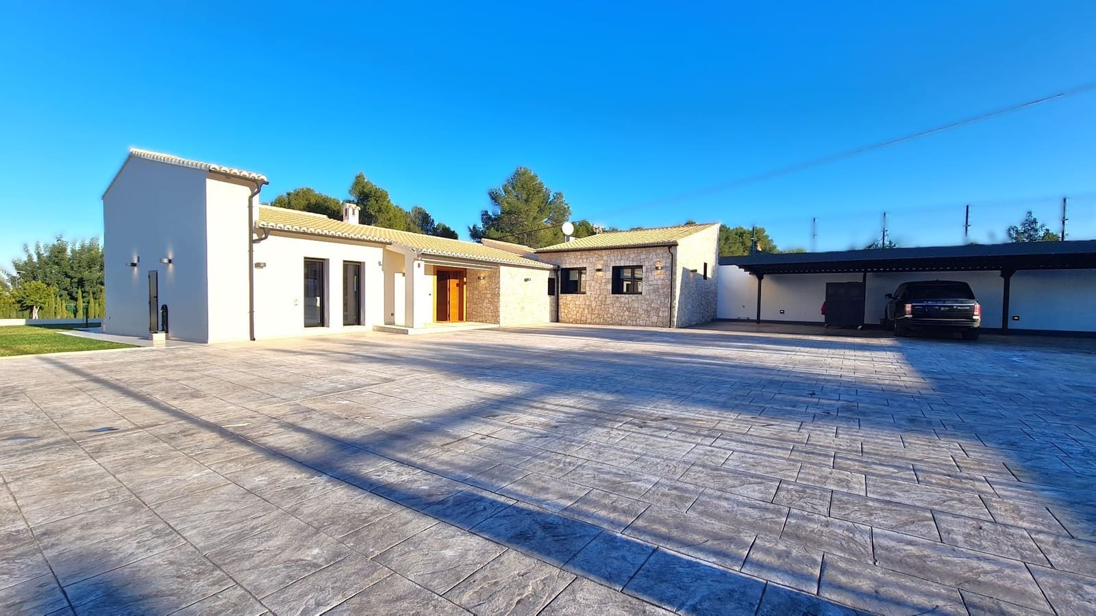 3 soveværelse Villa til salg i Denia med swimmingpool garage - € 1.590.000 (Ref: 9072116)