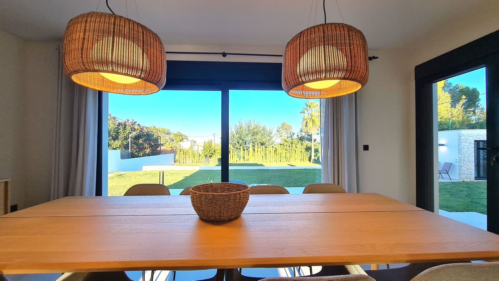 3 soveværelse Villa til salg i Denia med swimmingpool garage - € 1.590.000 (Ref: 9072116)