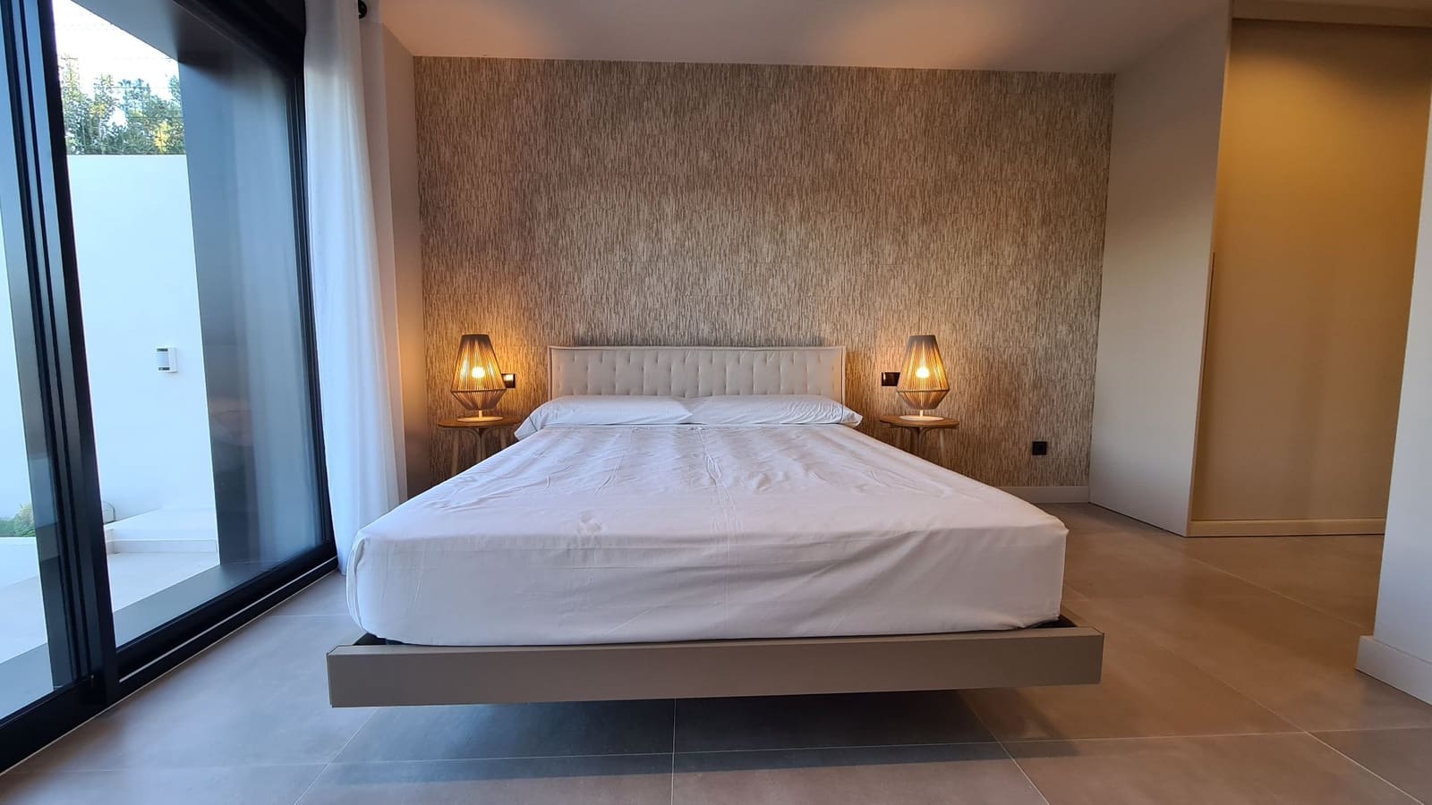 3 soveværelse Villa til salg i Denia med swimmingpool garage - € 1.590.000 (Ref: 9072116)