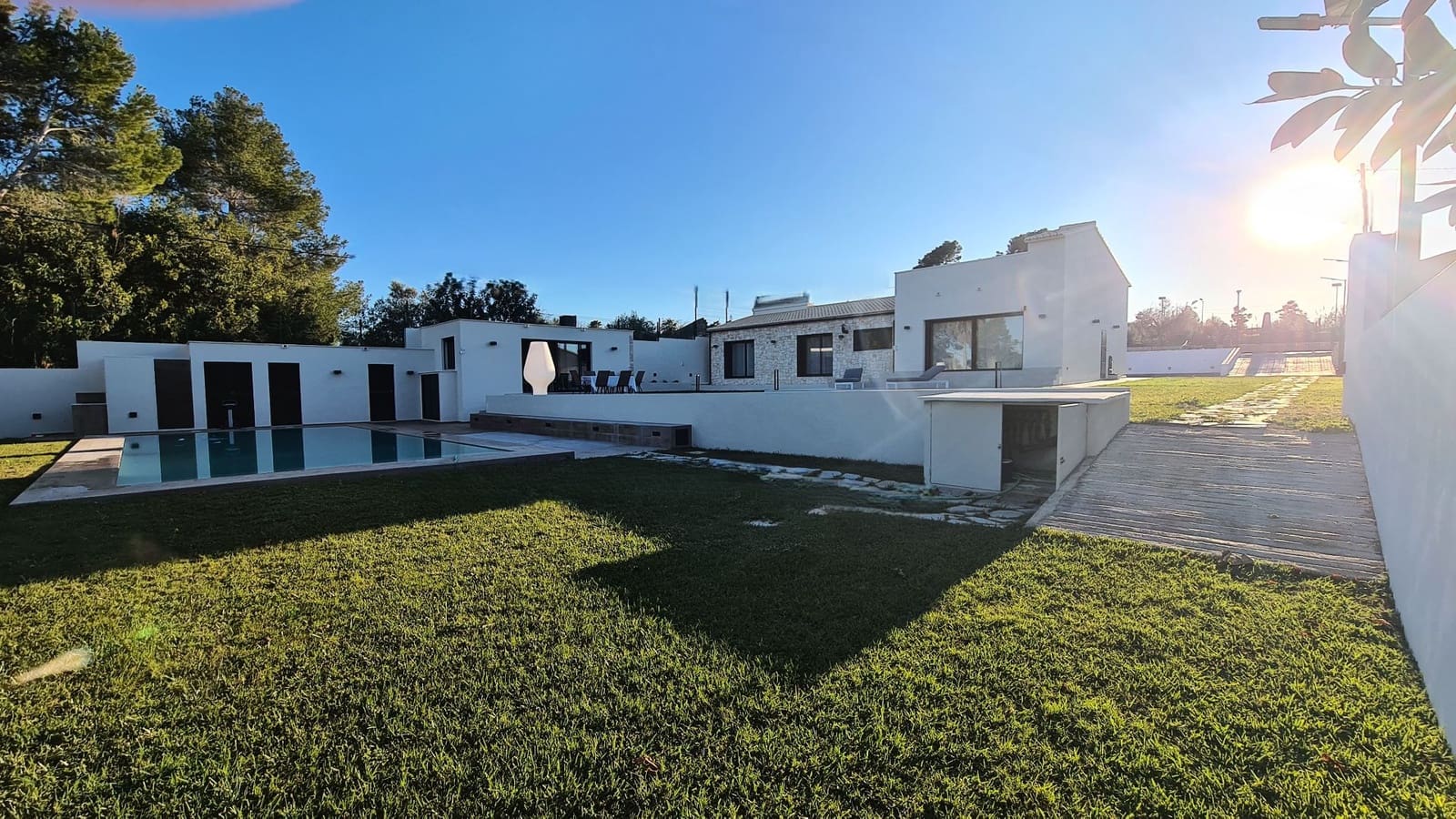 3 soveværelse Villa til salg i Denia med swimmingpool garage - € 1.590.000 (Ref: 9072116)