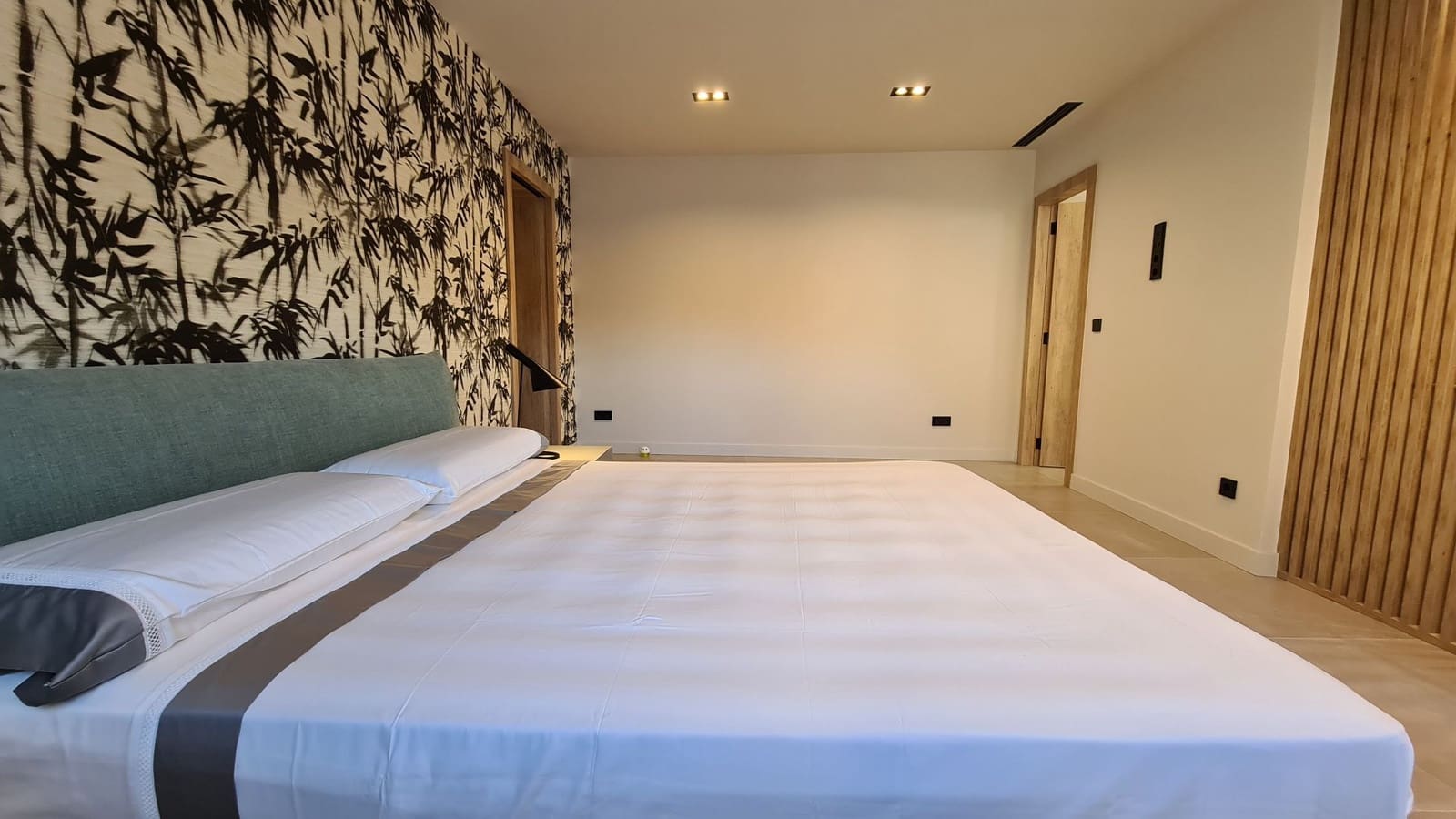 3 soveværelse Villa til salg i Denia med swimmingpool garage - € 1.590.000 (Ref: 9072116)