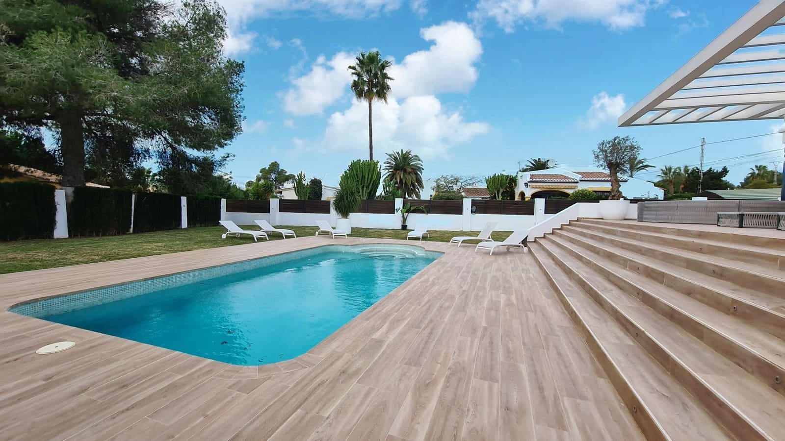 4 quarto Moradia para venda em Javea / Xabia com piscina garagem - 1 350 000 € (Ref: 9072118)