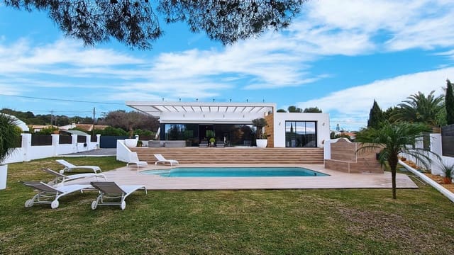 4 quarto Moradia para venda em Javea / Xàbia com piscina garagem - 1 350 000 € (Ref: 9072118)