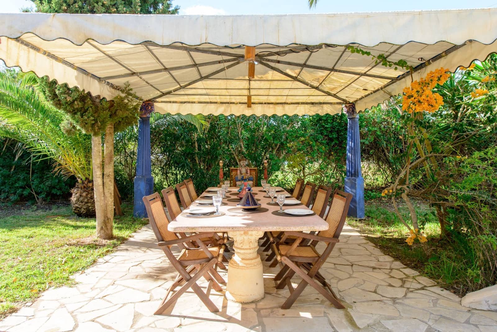 6 bedroom Villa for sale in Ibiza / Eivissa town with pool garage - € 3,500,000 (Ref: 9072129)