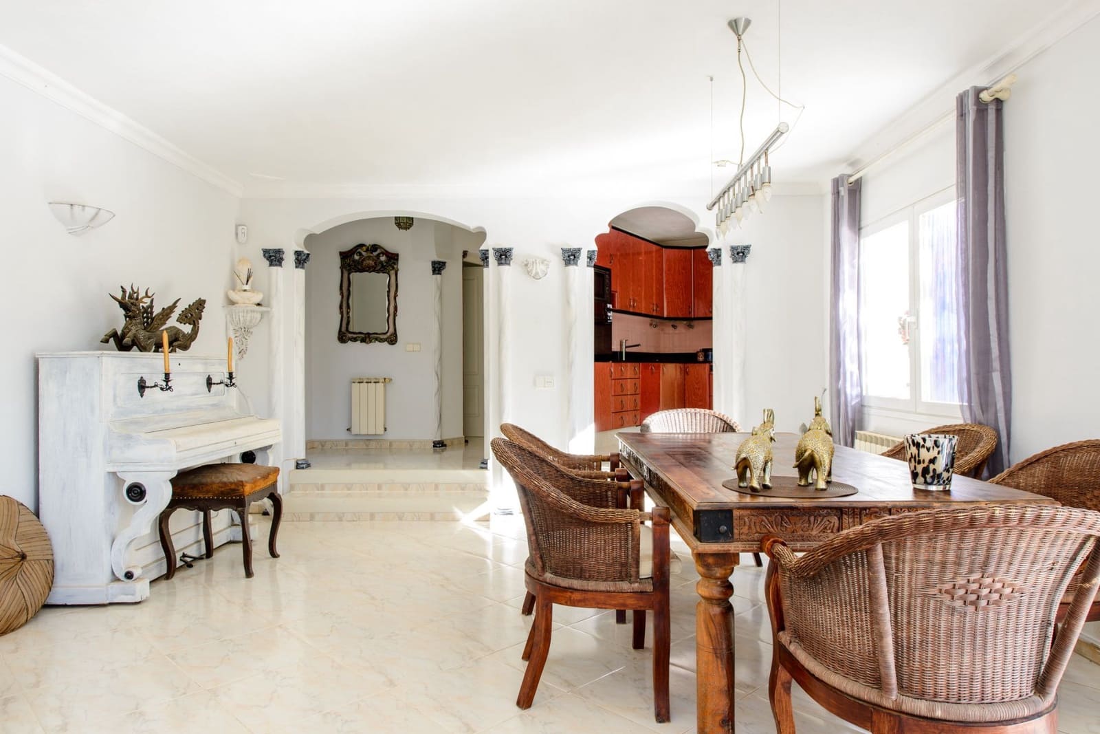 6 bedroom Villa for sale in Ibiza / Eivissa town with pool garage - € 3,500,000 (Ref: 9072129)