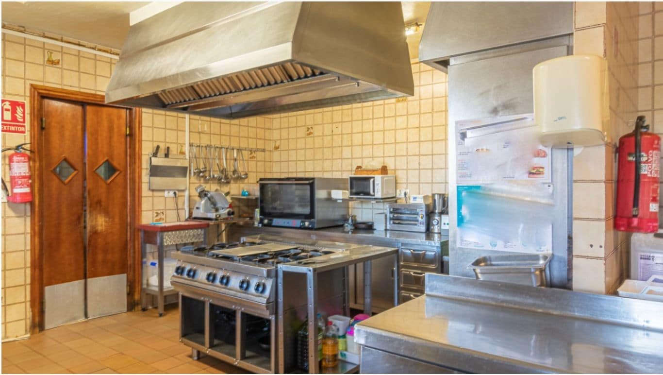 6 soveværelse Hotel til salg i El Vergel / Verger med garage - € 1.500.000 (Ref: 9072166)