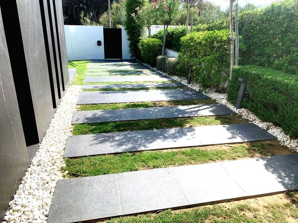 4 slaapkamer Villa te koop in Denia met zwembad garage - € 3.000.000 (Ref: 9072170)