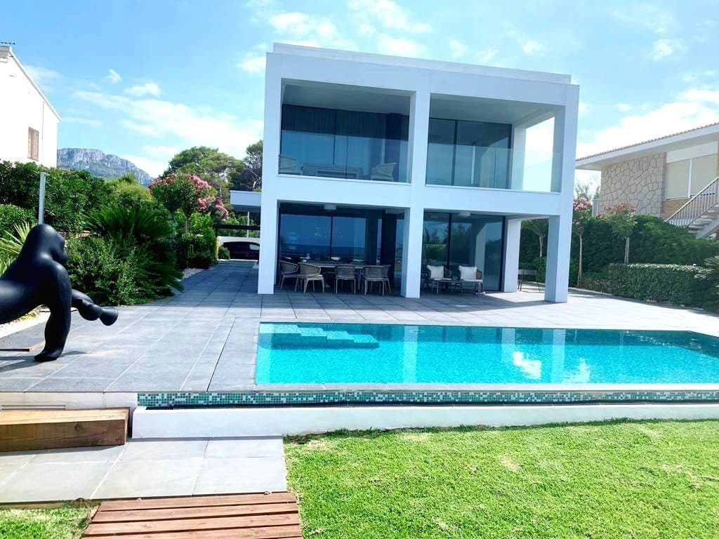 4 slaapkamer Villa te koop in Denia met zwembad garage - € 3.000.000 (Ref: 9072170)