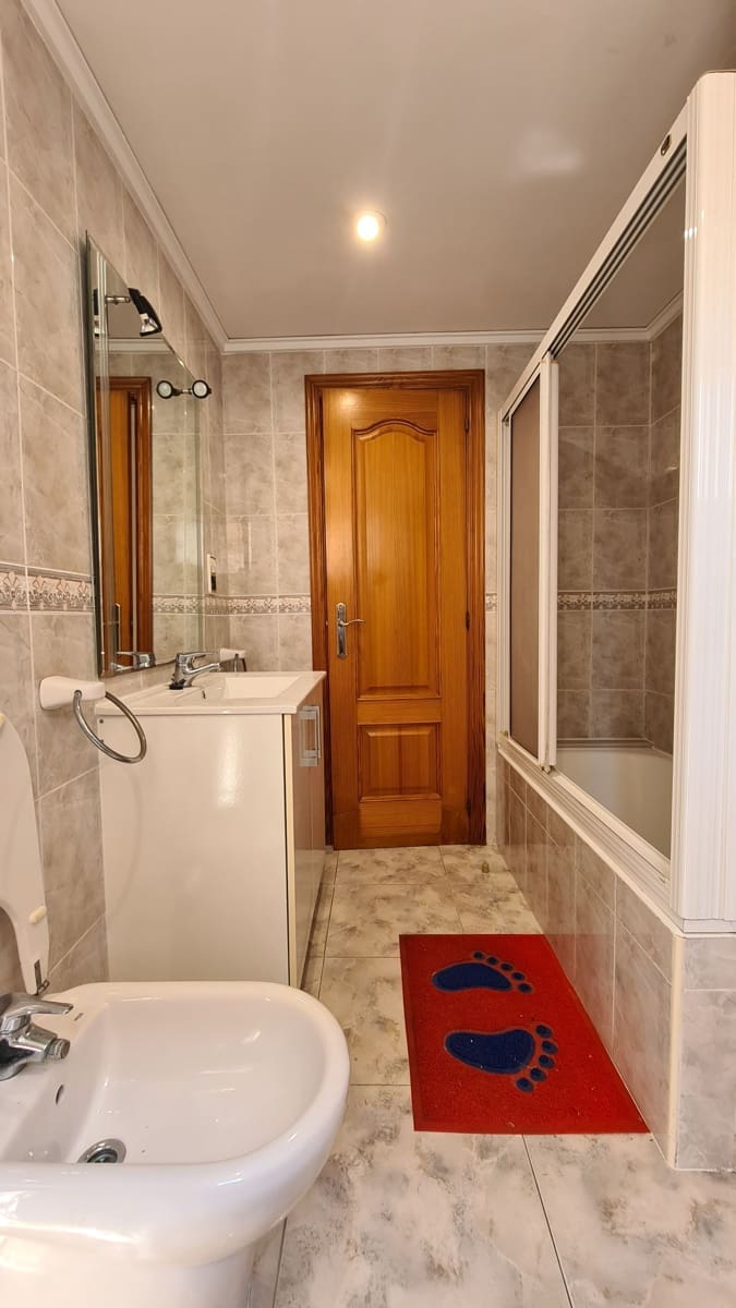 3 chambre Appartement à vendre à Piles - 140 000 € (Ref: 9104260)