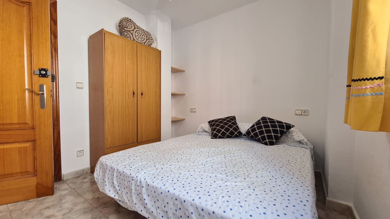 3 chambre Appartement à vendre à Piles - 140 000 € (Ref: 9104260)