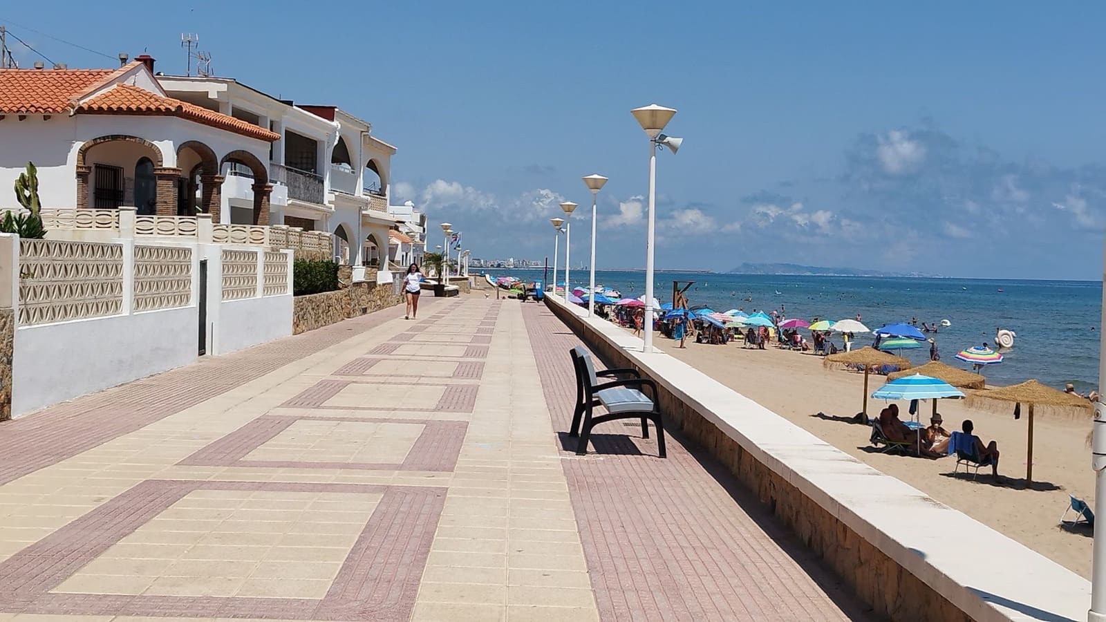 3 chambre Appartement à vendre à Piles - 140 000 € (Ref: 9104260)