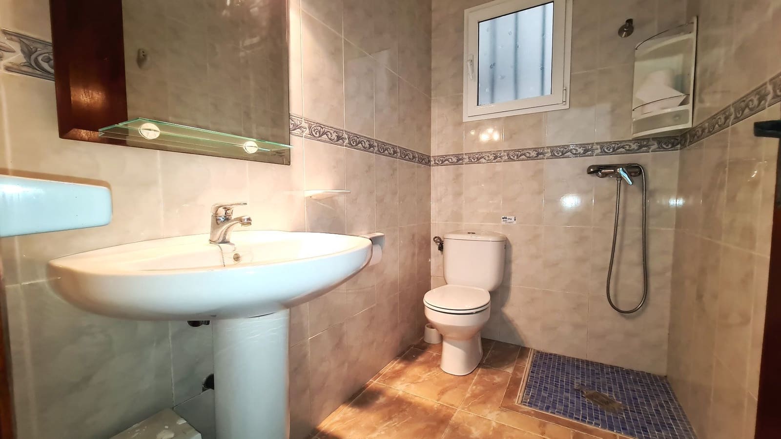 3 camera da letto Commerciale in vendita in Miramar - 320.000 € (Rif: 9126505)