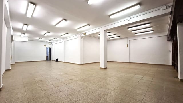 3 slaapkamer Commercieel te koop in Miramar - € 320.000 (Ref: 9126505)