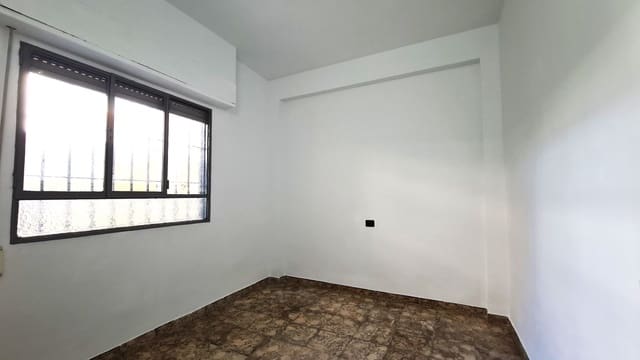 3 slaapkamer Commercieel te koop in Miramar - € 320.000 (Ref: 9126505)