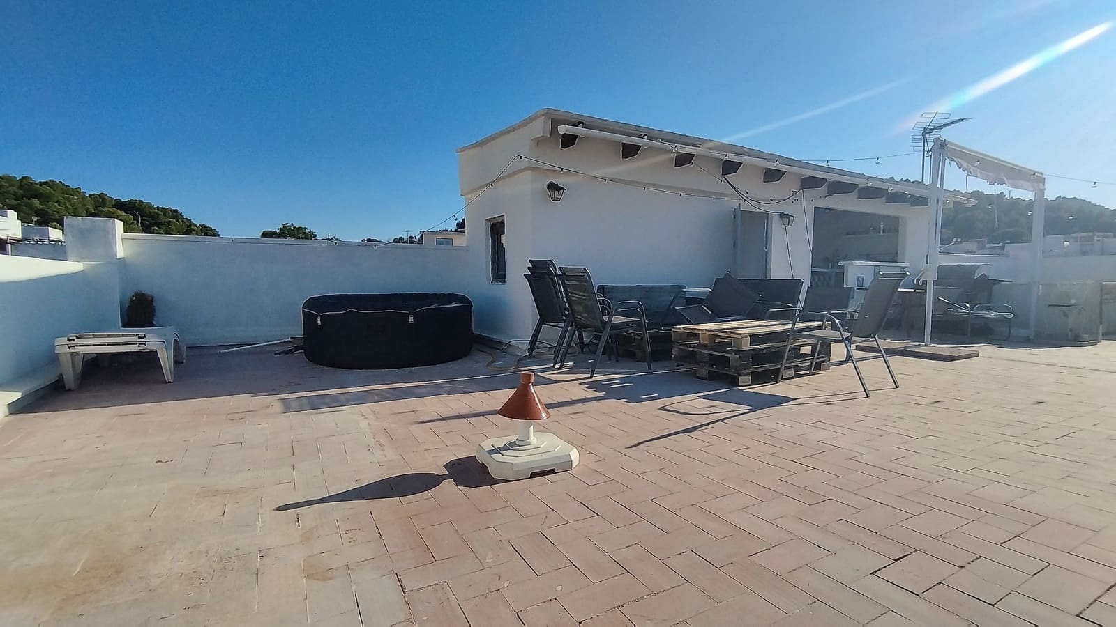 6 soverom Hus til salgs i Oliva med garasje - € 260 000 (Ref: 9130667)