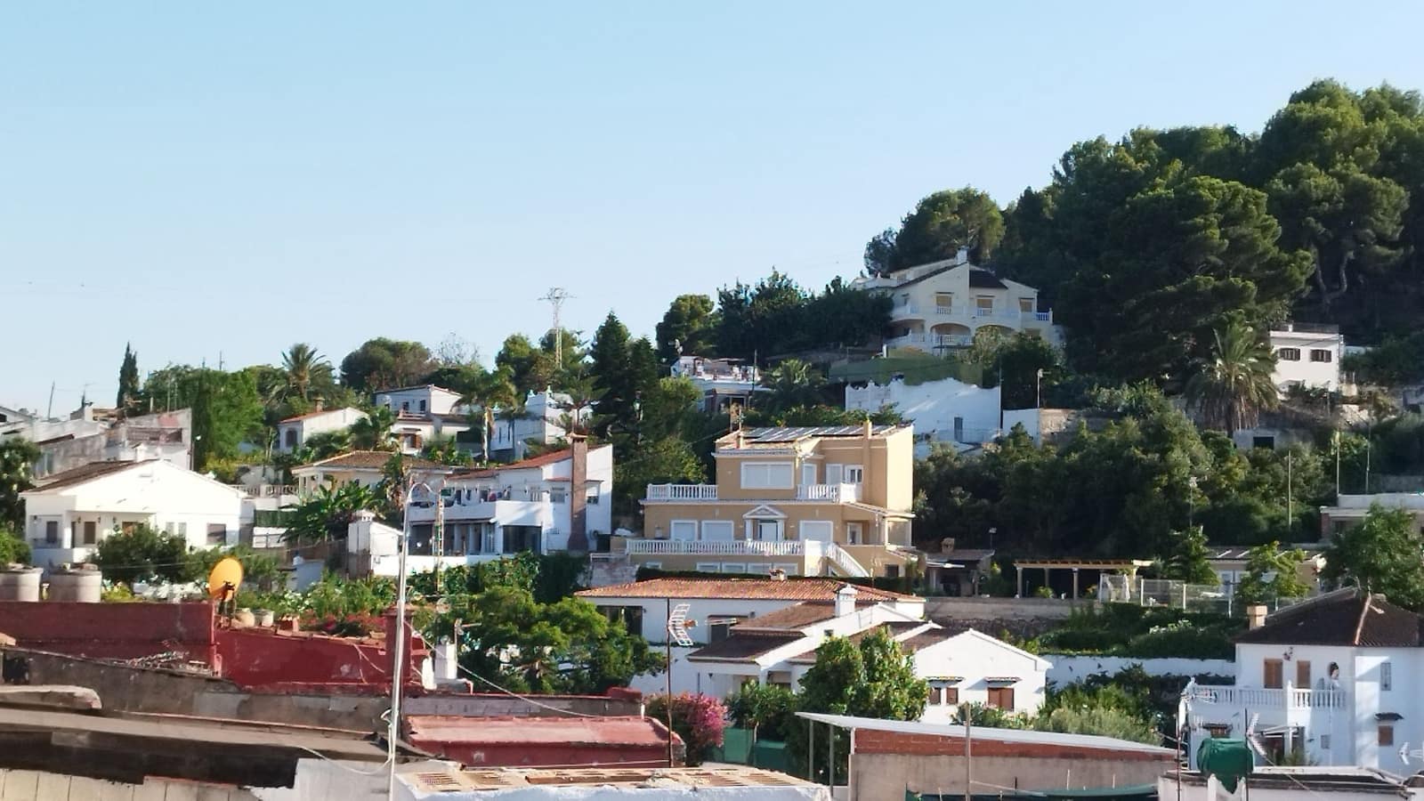 6 soverom Hus til salgs i Oliva med garasje - € 260 000 (Ref: 9130667)