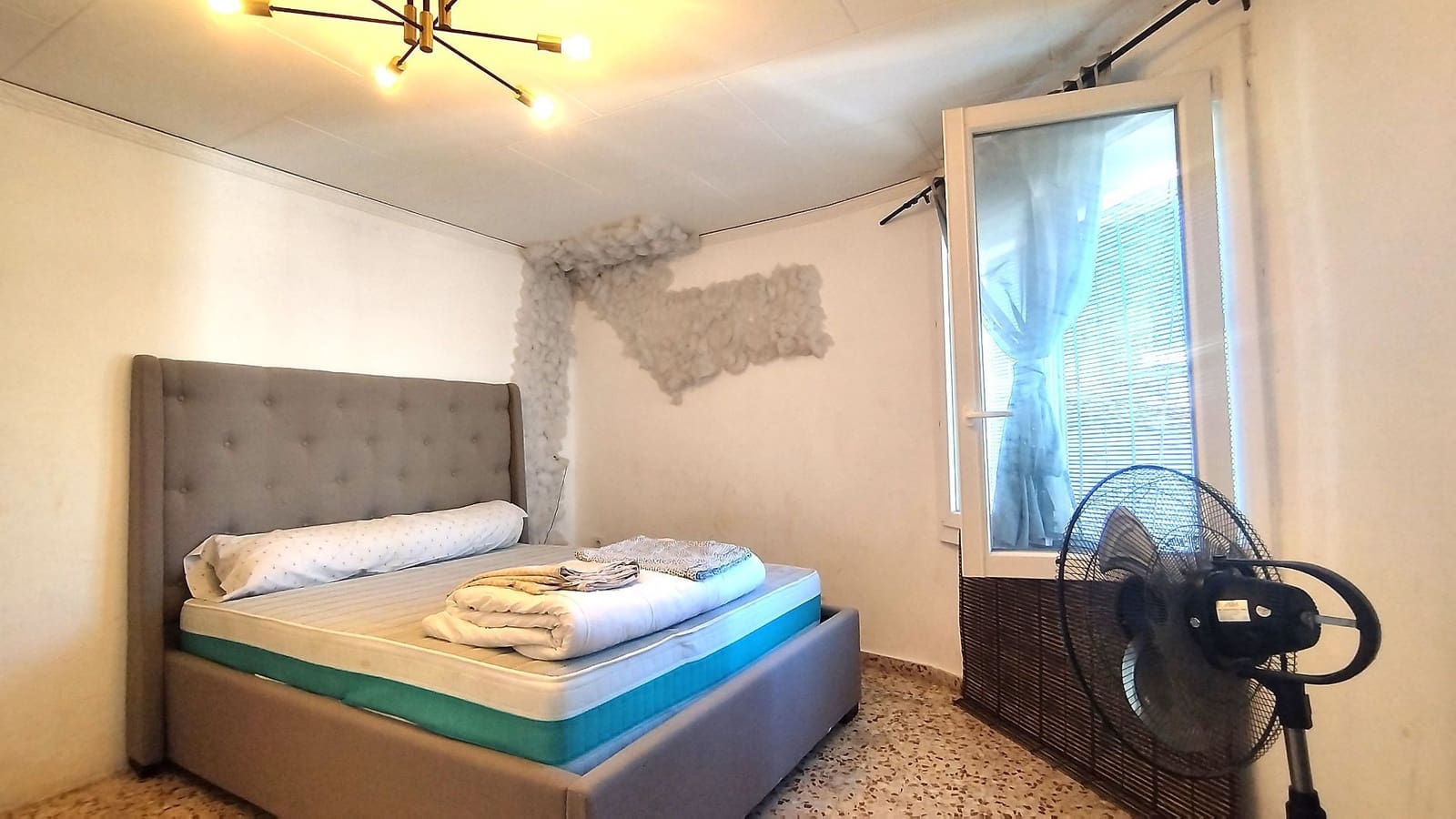 6 soverom Hus til salgs i Oliva med garasje - € 260 000 (Ref: 9130667)