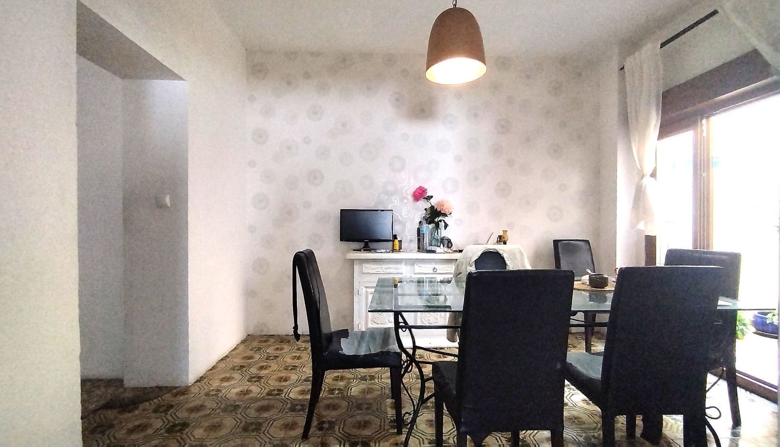 6 soverom Hus til salgs i Oliva med garasje - € 260 000 (Ref: 9130667)