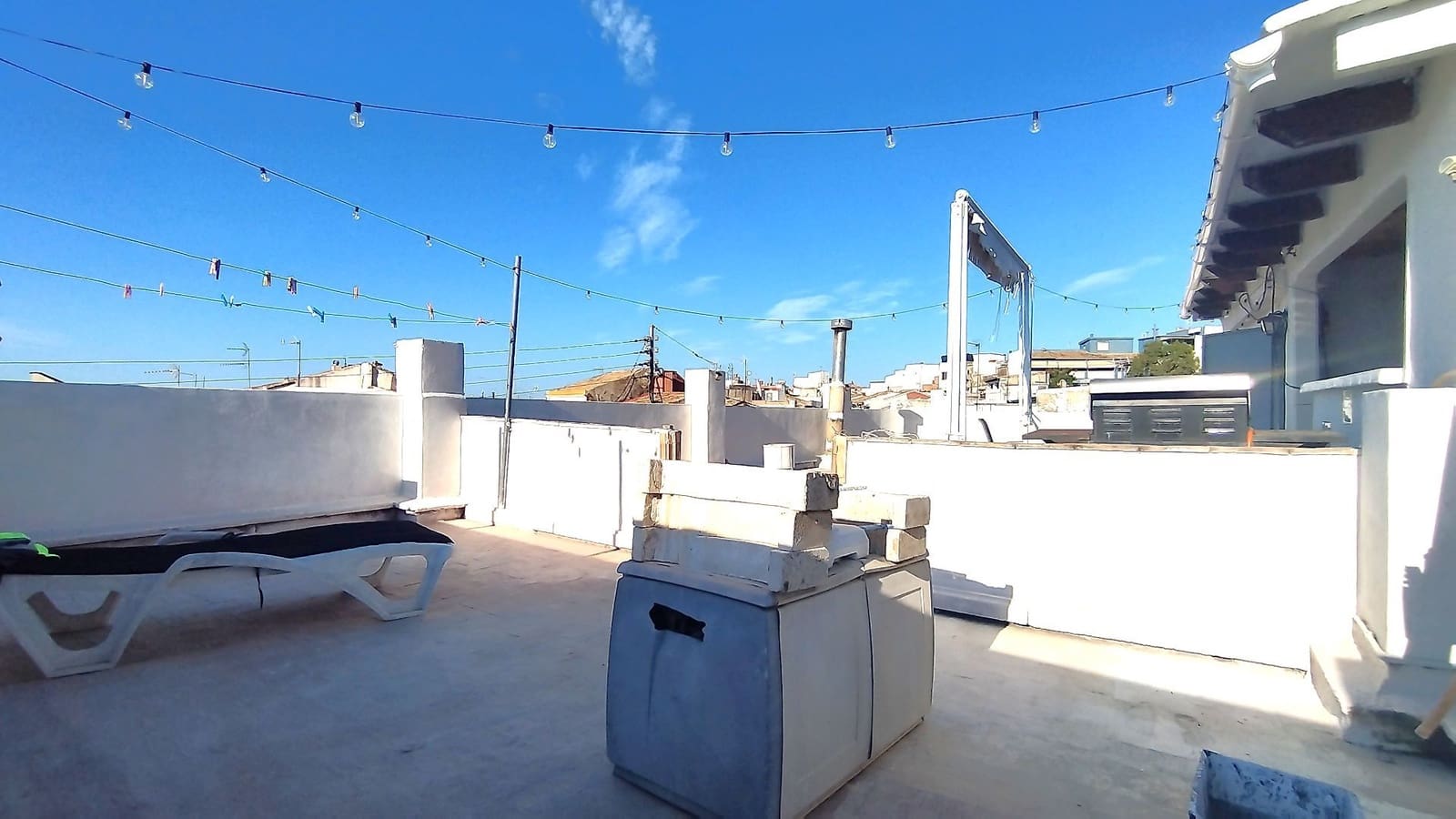 6 soverom Hus til salgs i Oliva med garasje - € 260 000 (Ref: 9130667)