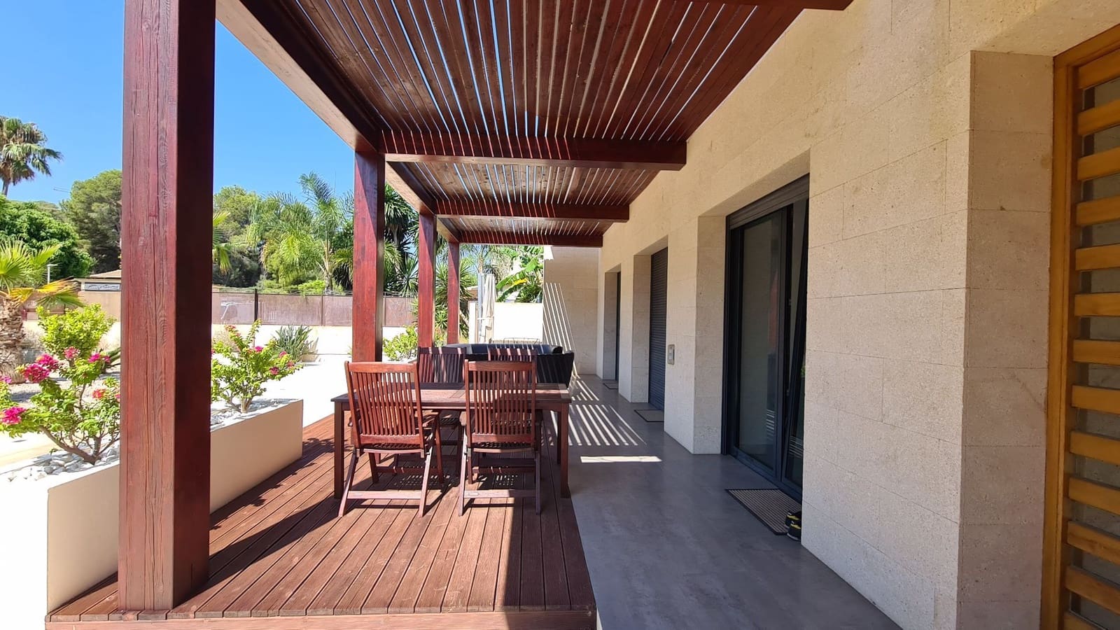 4 soveværelse Villa til salg i Javea / Xabia med swimmingpool garage - € 1.790.000 (Ref: 9143400)