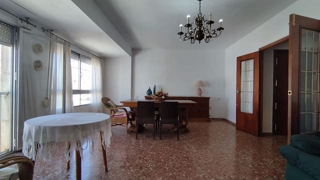 4 chambre Appartement à vendre à Oliva Pueblo, Oliva - 135 000 € (Ref: 9154731)