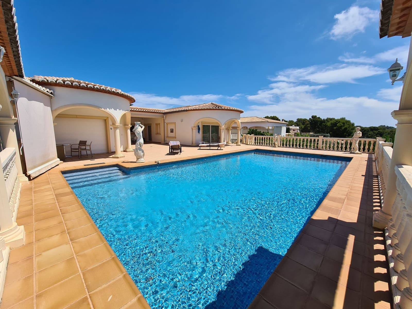 4 bedroom Villa for sale in Javea / Xabia with pool garage - € 1,300,000 (Ref: 9195254)