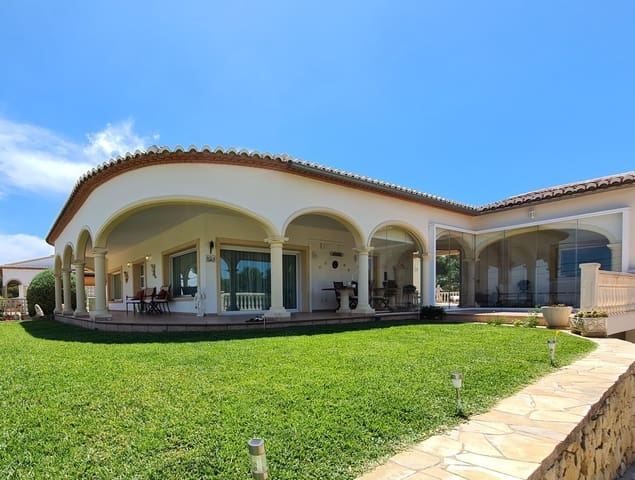 4 bedroom Villa for sale in Javea / Xàbia with pool garage - € 1,300,000 (Ref: 9195254)