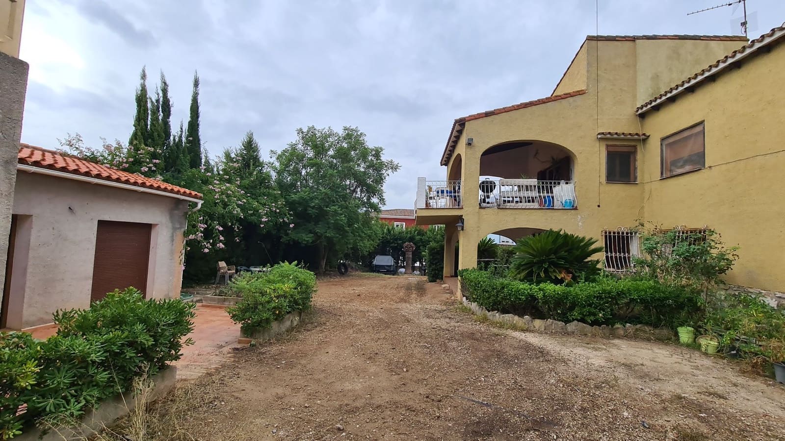 8 slaapkamer Villa te koop in Alcalali / Alcanali met garage - € 450.000 (Ref: 9254682)