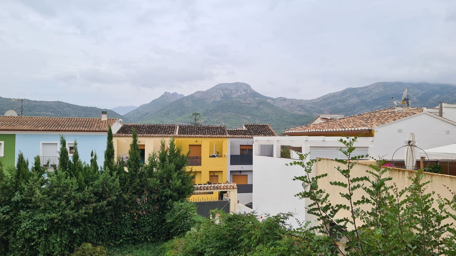 8 slaapkamer Villa te koop in Alcalali / Alcanali met garage - € 450.000 (Ref: 9254682)