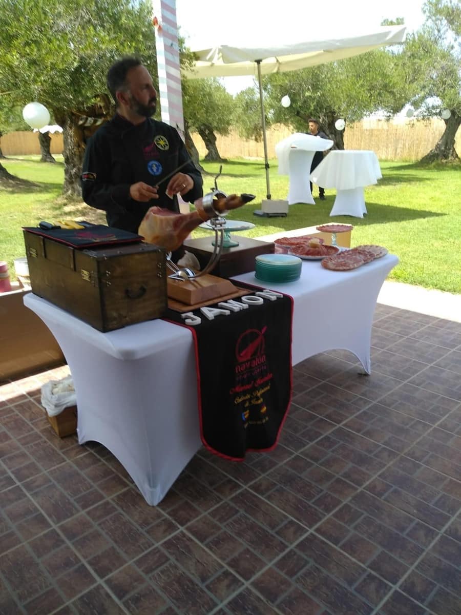 12 camera da letto Commerciale in vendita in Oliva Nova con piscina garage - 3.000.000 € (Rif: 9330082)