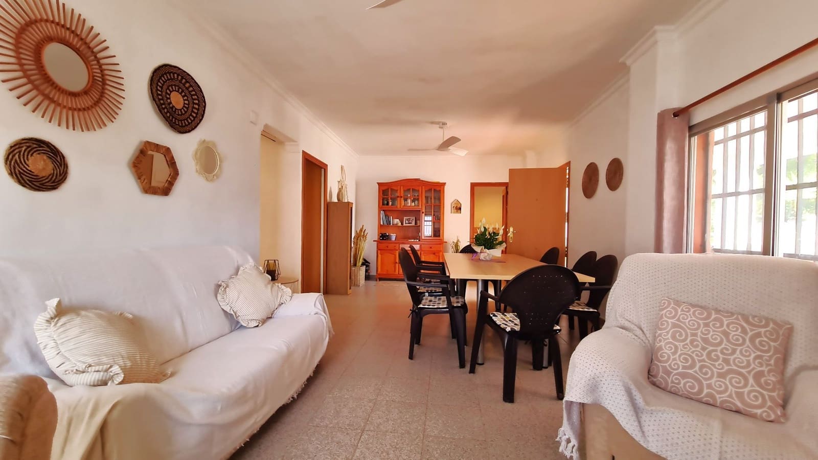 5 soveværelse Villa til salg i Benicolet med swimmingpool garage - € 225.000 (Ref: 9356642)