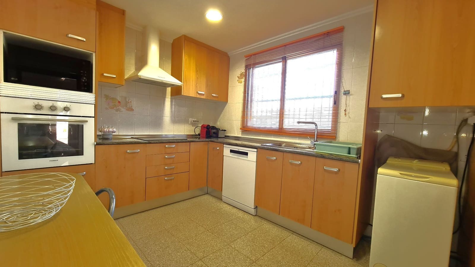 5 soveværelse Villa til salg i Benicolet med swimmingpool garage - € 225.000 (Ref: 9356642)