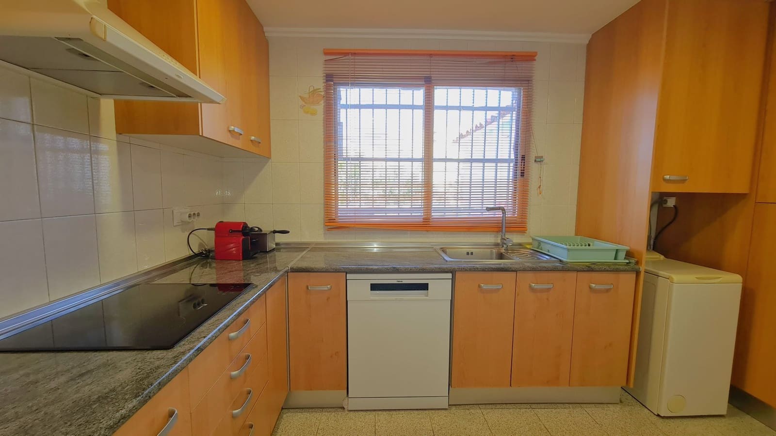 5 soveværelse Villa til salg i Benicolet med swimmingpool garage - € 225.000 (Ref: 9356642)