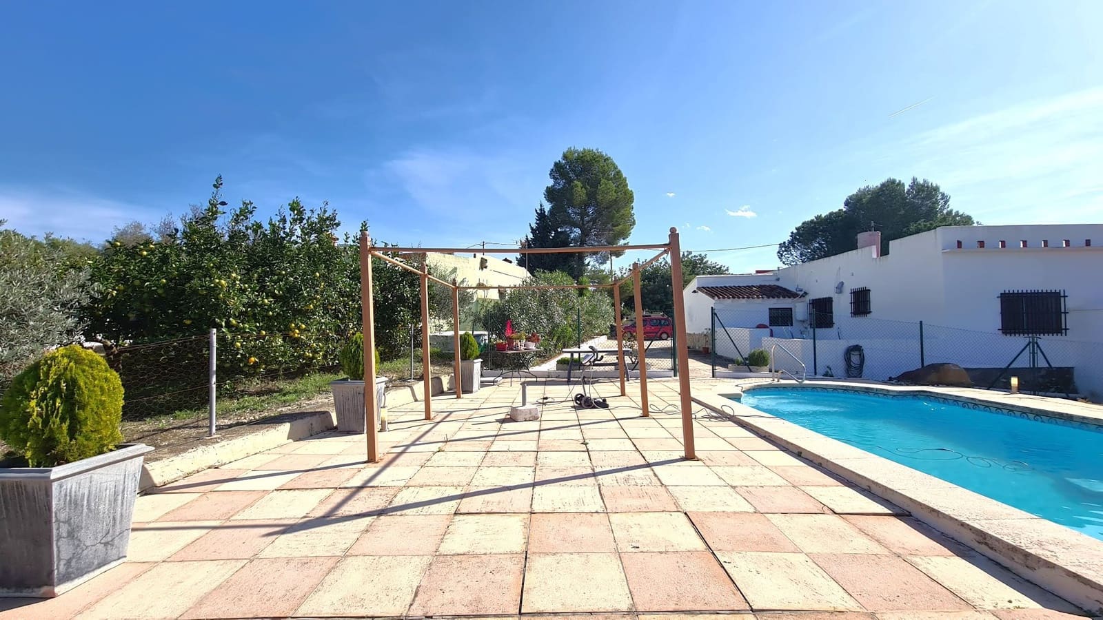 5 soveværelse Villa til salg i Benicolet med swimmingpool garage - € 225.000 (Ref: 9356642)