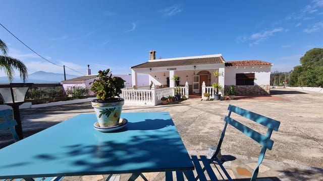 5 soveværelse Villa til salg i Benicolet med swimmingpool garage - € 225.000 (Ref: 9356642)